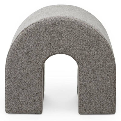 Pouf imbottito ARR, forma arrotondata, marrone chiaro