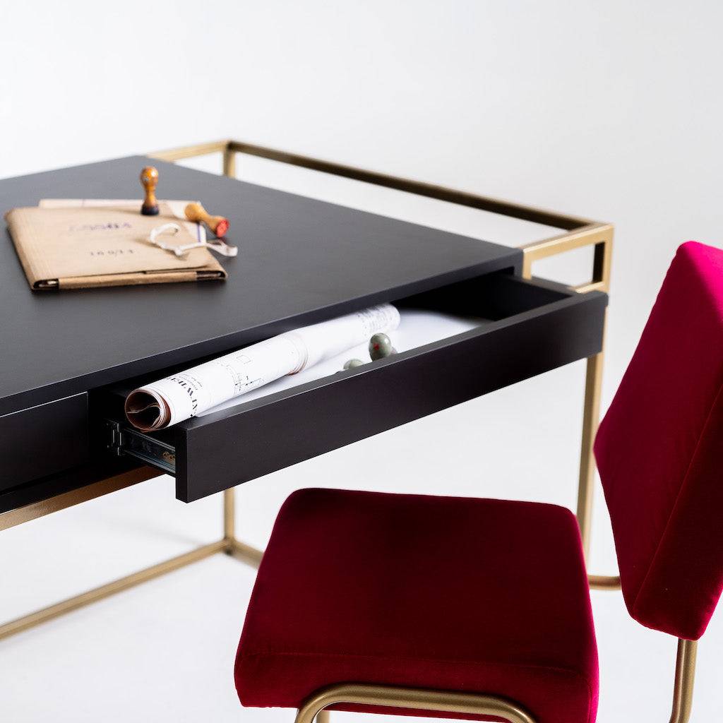 Scrivania K16 Nero 140 - Oro