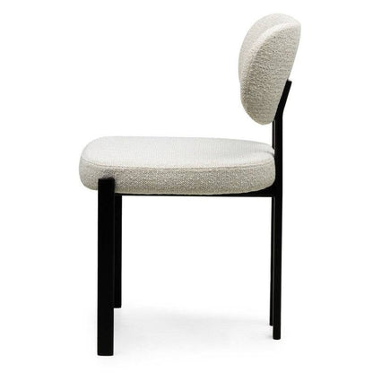 Poltrona FLARA rivestita beige chiaro gambe nere