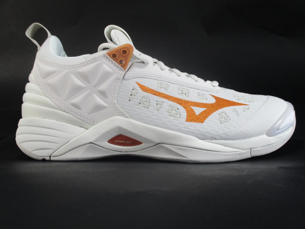 Mizuno Wave Momentum V1GC191252 white-gold