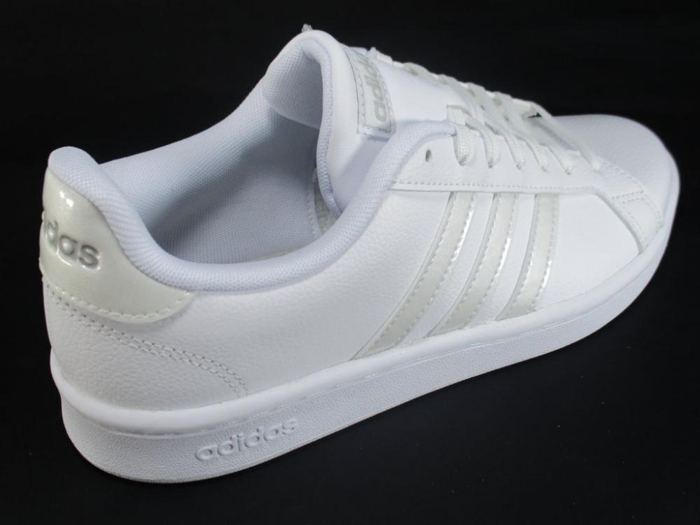 Adidas scarpa sneakers da donna Grand Court EE8172 bianco