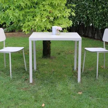 Stapelbarer Stuhl Vega - Stuhl mit Stahlgestell, für den Außenbereich behandelt