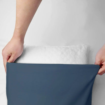 Pair of plain pillowcases 6860
