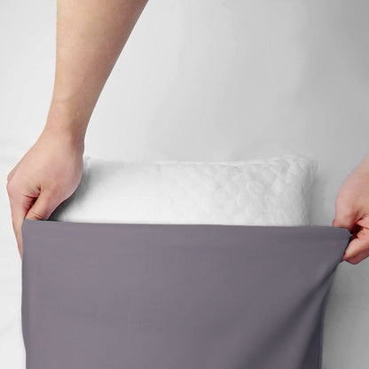 Pair of plain pillowcases 6860