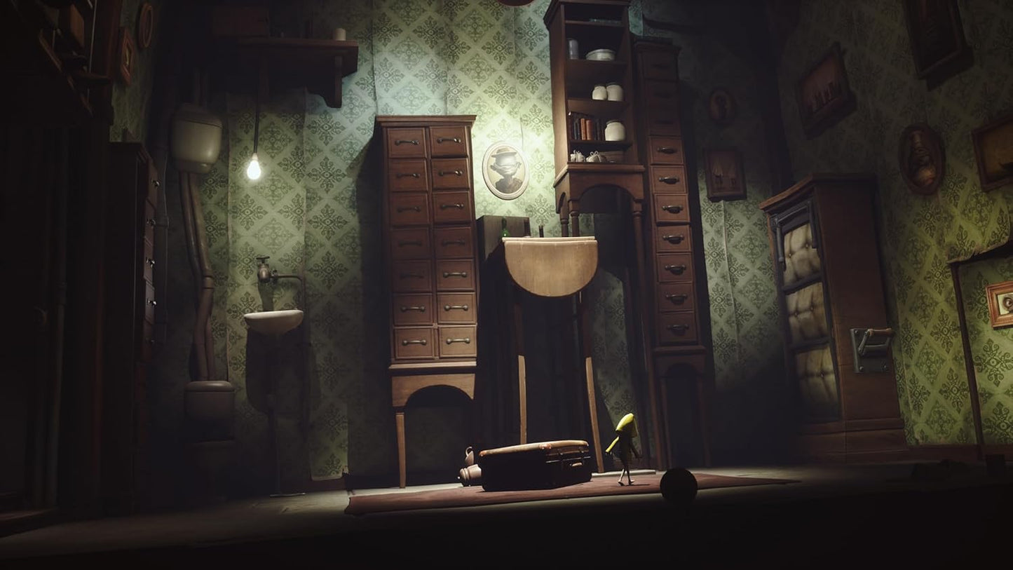 Little Nightmares Enhanced Edition Complete Edition PS5 Gioco Italiano Playstation 5