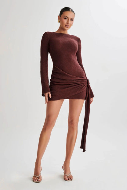 Vestito elegante lavorato a maglia