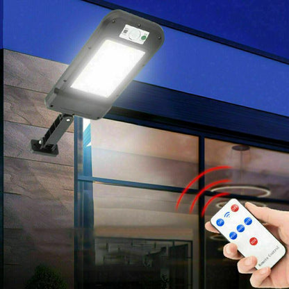 Solar Wandstrahler 120 SMD LED Außenleuchte mit Sensor und Fernbedienung