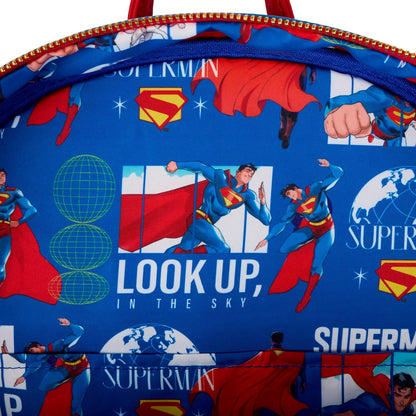 Funko Loungefly Warner Bros – DC Superman Glow Full-Size Rucksack