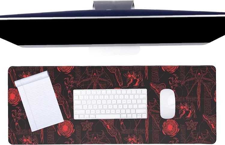 Paladone Schreibtischunterlage (Stranger Things) XXL Mauspad für PC-Schreibtisch