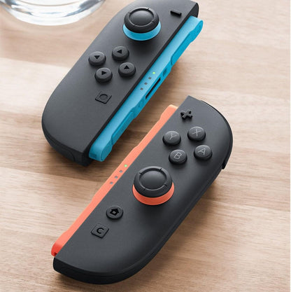 Nintendo Switch 2 – Set mit 2 Joy-Con Controllern, Rot-Blau, Neu, NSW2