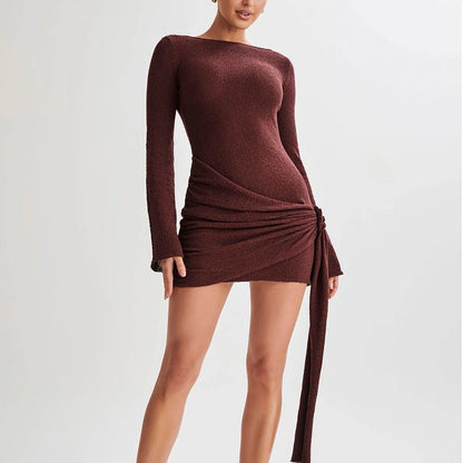 Vestito elegante lavorato a maglia