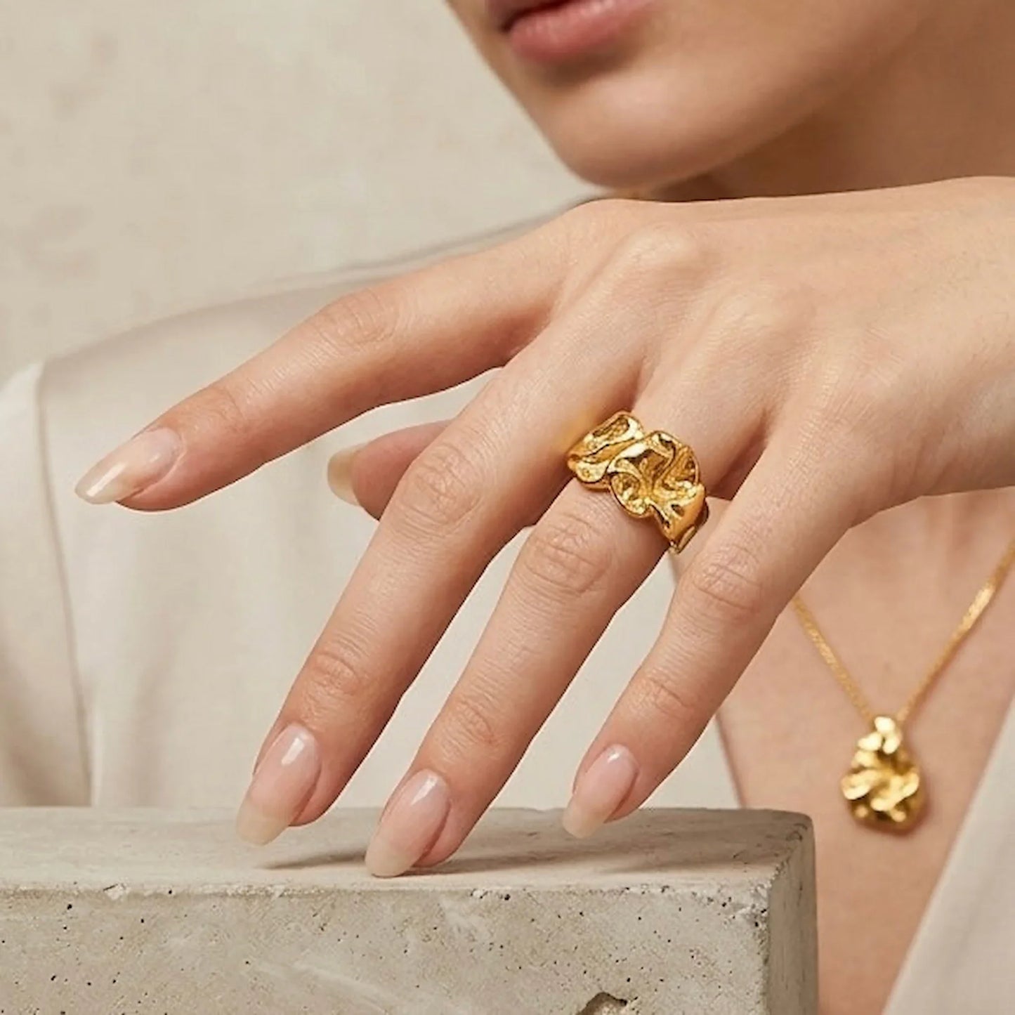 Miss Milly Ring