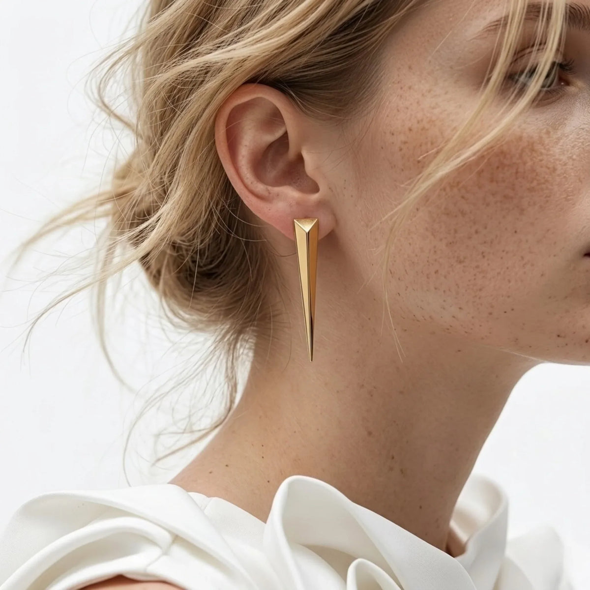 Hanika Earrings