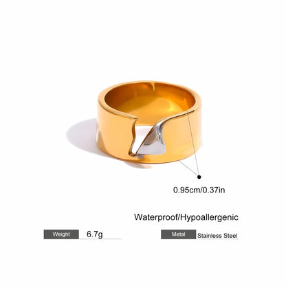 Charlotte Ring
