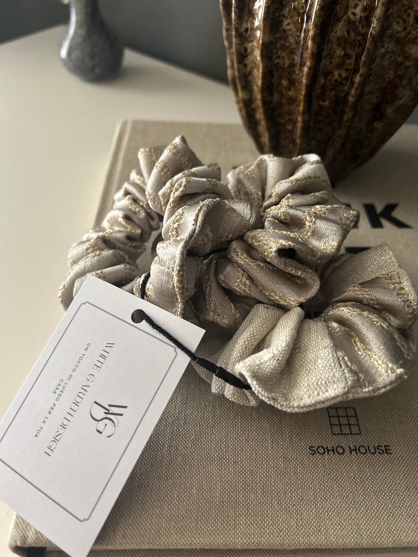 Scrunchie elastico per capelli