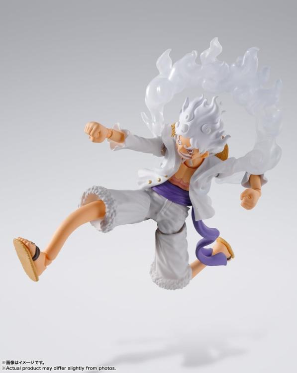 BANDAI SH FIGUARTS ONE PIECE: MONKEY D.LUFFY (GEAR 5) TAMASHI ACTIONFIGUR 15CM
