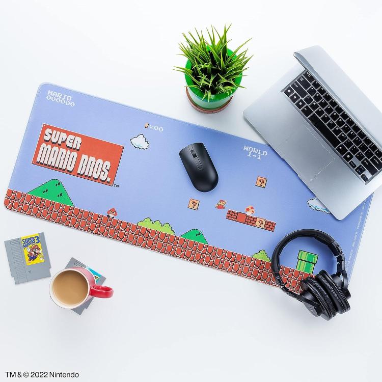 Paladone Schreibtischunterlage (Super Mario Bros) XXL Mauspad PC-Schreibtischunterlage