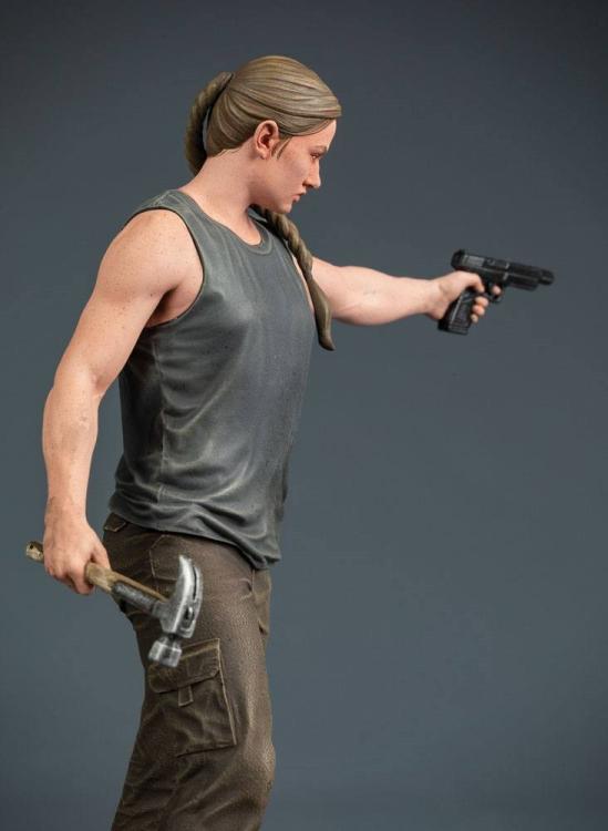 Dark Horse Deluxe: The Last Of Us 2 Abby Con Pistola Statua Action Figure 20cm