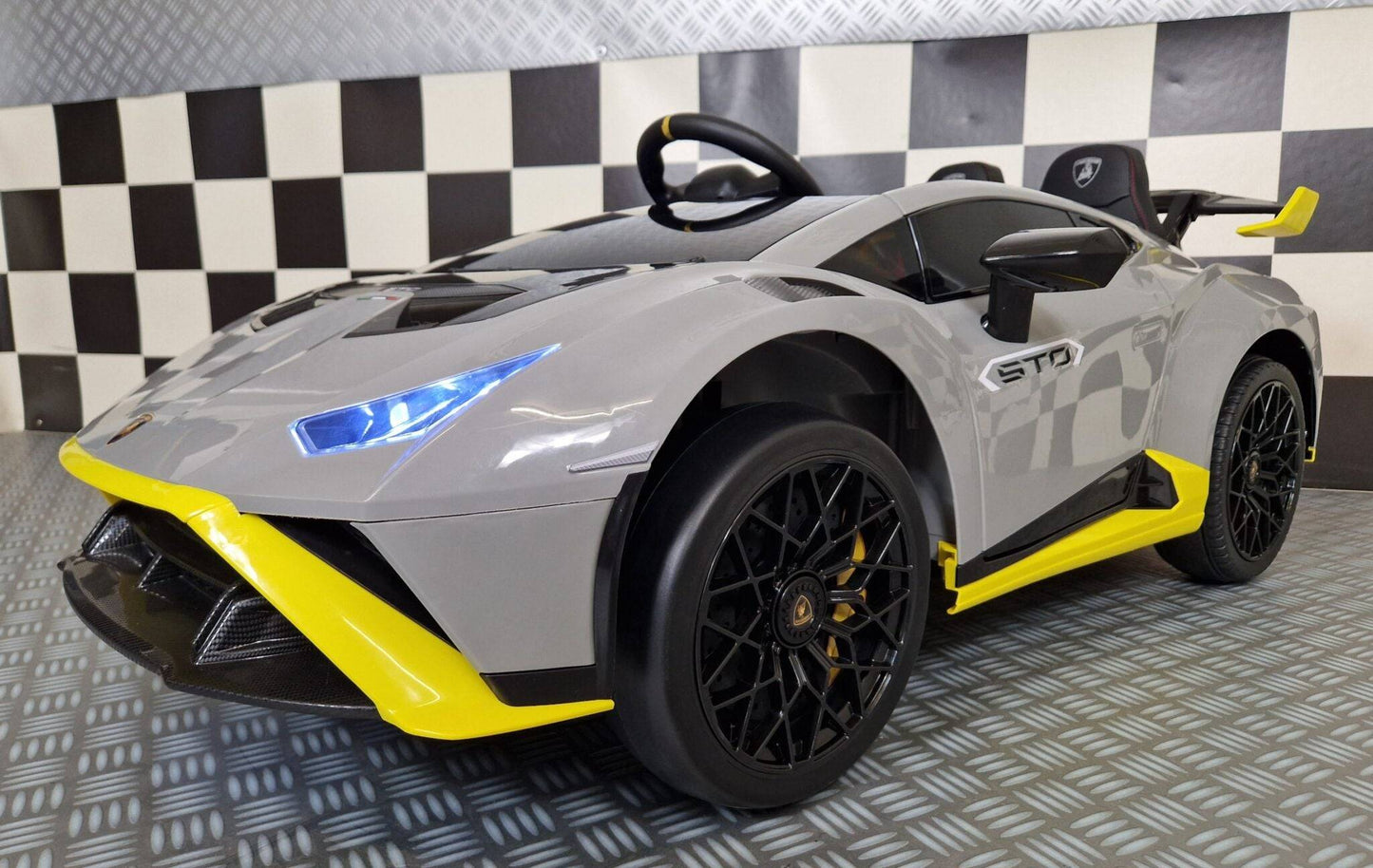 Kinder Elektroauto Lamborghini Huracan STO 12 V – Grau