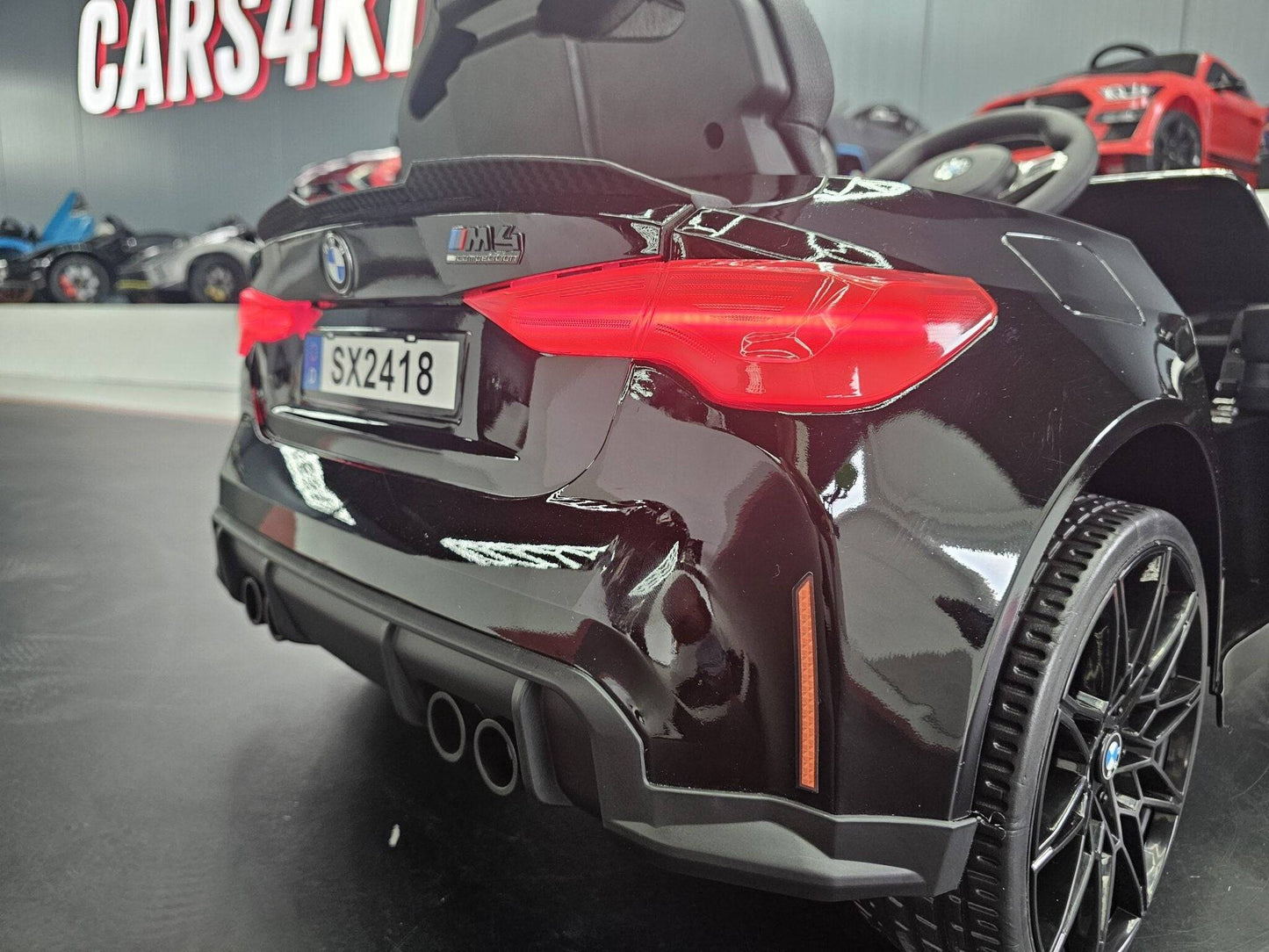 Kinder Elektroauto BMW M4 12 V – Schwarz Metallic
