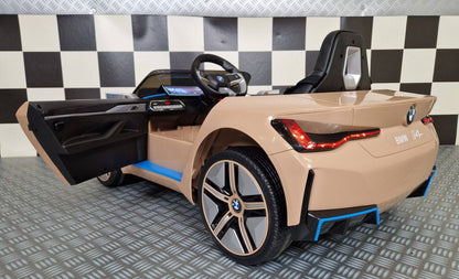 Kinder-Elektroauto BMW i4 12 V – Champagnerfarben