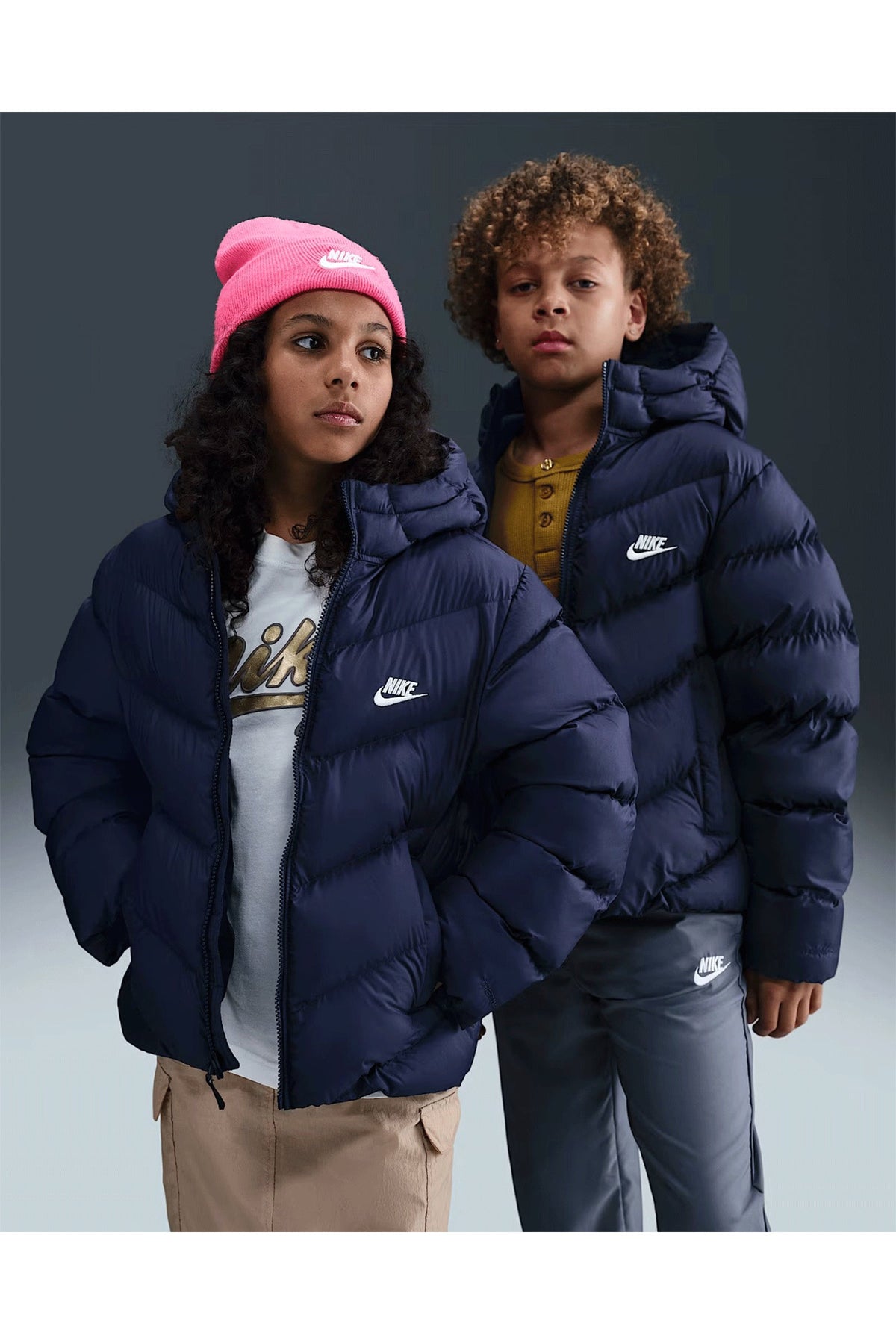 Nike Giubbino Puffer Sportswear ADP con Cappuccio per Bambino 36N074-U90 blu