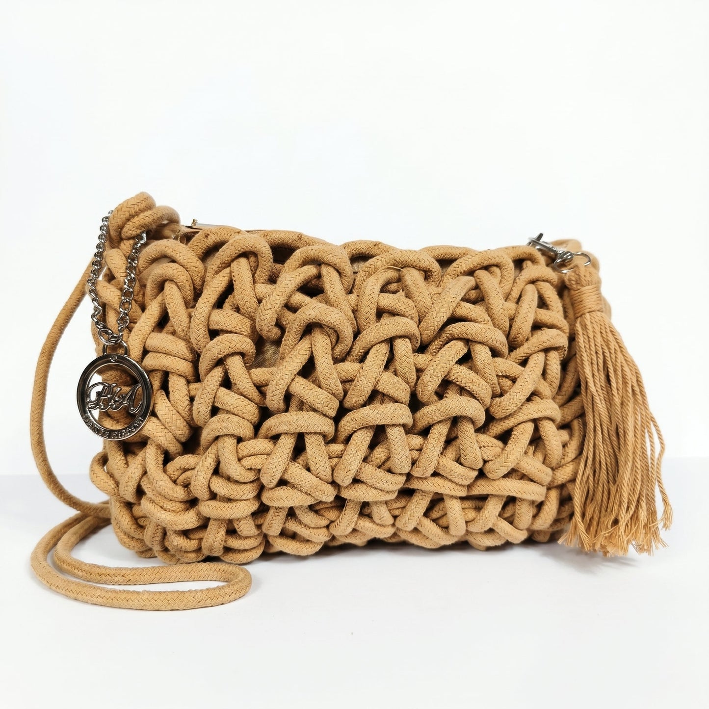 Baci & Abbracci Borsa a Tracolla Intrecciata in Corda di Cotone con Nappina