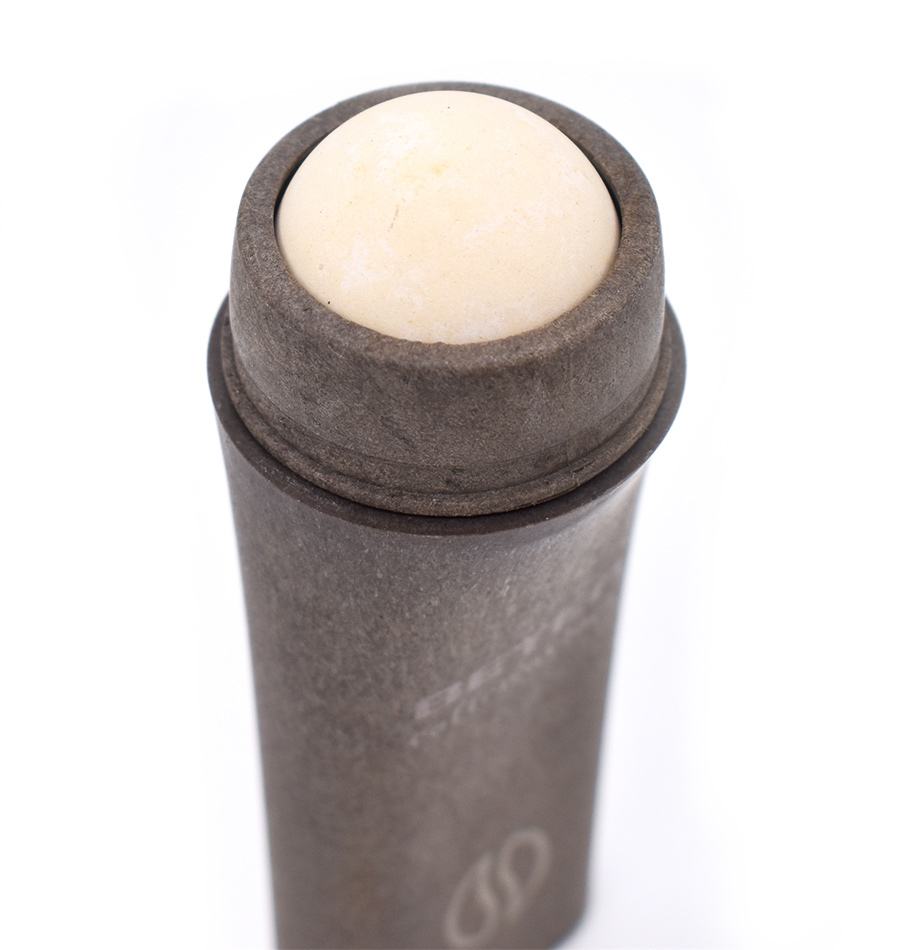 Beter Coffee O'Clock Anti-Glanz absorbierender Roller aus Vulkangestein für das Gesicht