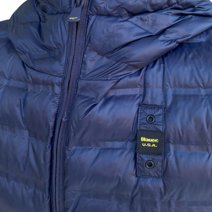 Blauer giubbino da uomo con cappuccio termosaldato 25SBLUC02227-007104 888 blu
