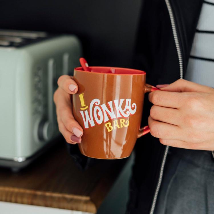Warner Bros Tasse "Charlie und die Schokoladenfabrik" Keramik mit Löffel 380 ml