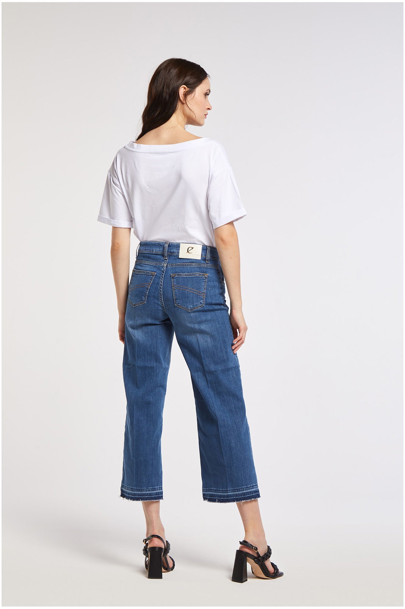 CafèNoir Pantalone Jeans da doonna Coulotte con orlo sfrangiato C7JJ0065 B048 blu medio