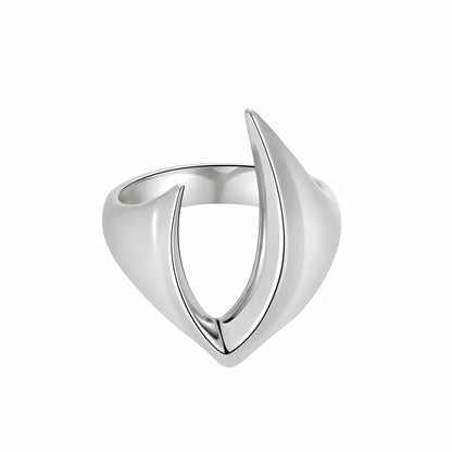 Clarissa Ring