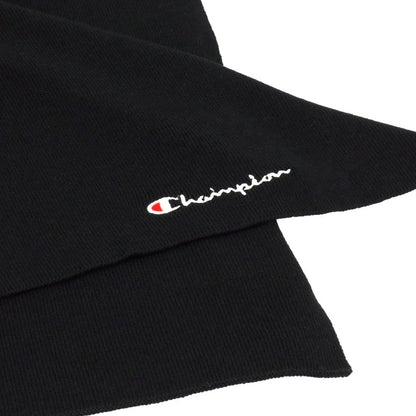 Champion sciarpa con logo ricamato 806066 KK001 nero - Accessorio elegante e caldo per outfit sportivi