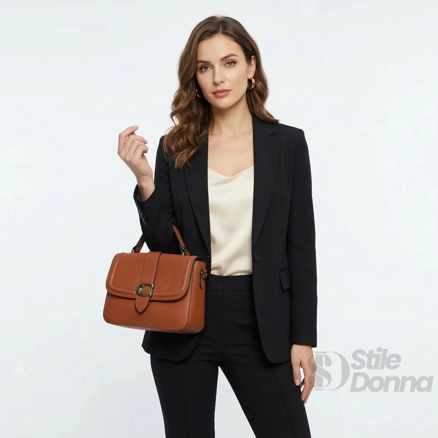 Charro Borsa a Spalla Rigida in Ecopelle con Design Minimalista