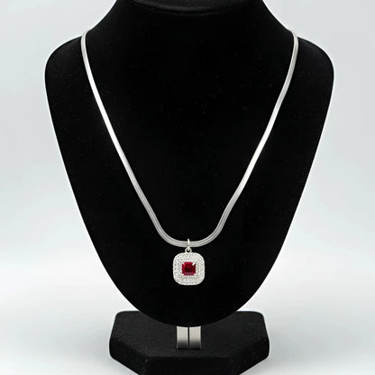 Stile Donna Bags - Collana in Argento con Pendente Rubino