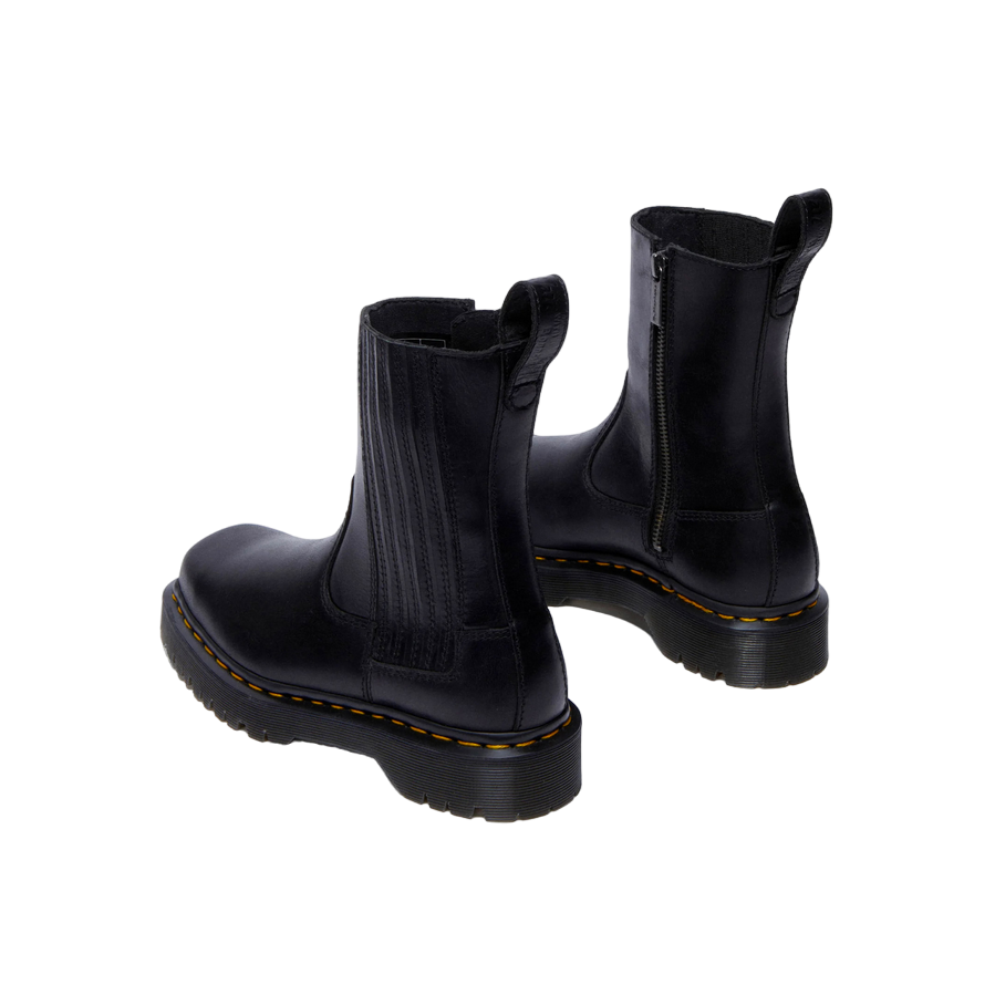 Dr. Martens stivale cavallerizzo in pelle Amaayah Lo 3195001 nero