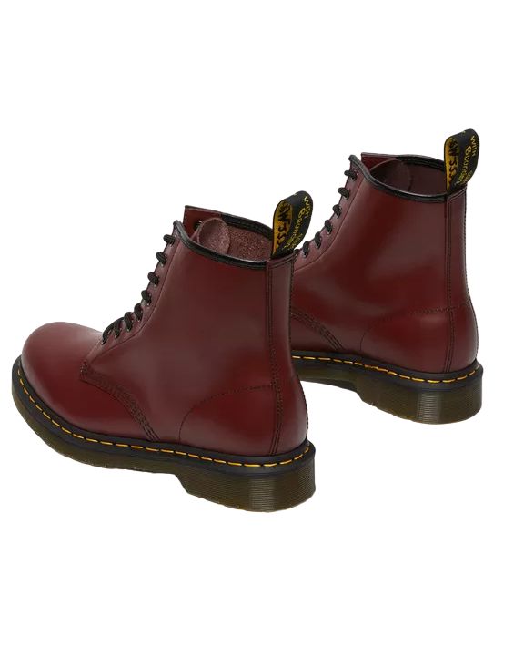 Dr. Martens 1460 Smooth Cherry Red - Anfibio Rosso Ciliegia Iconico