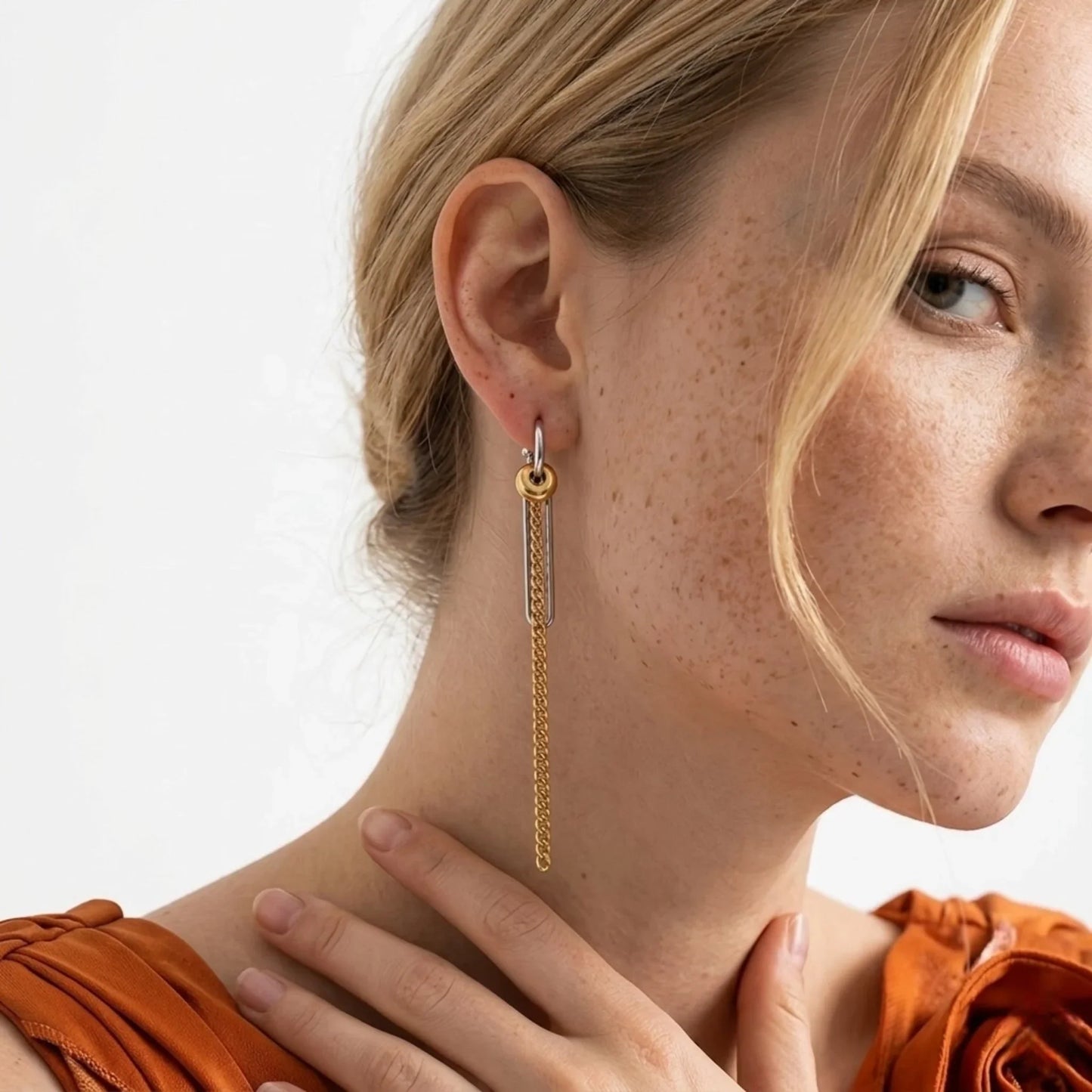 Vitalin Earrings
