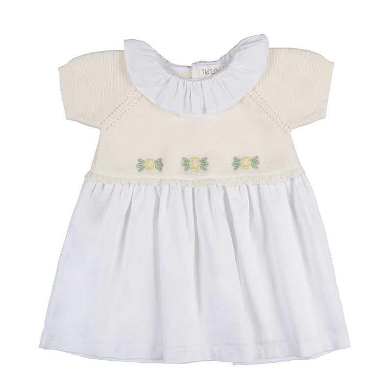 Abito off-white con pettorina