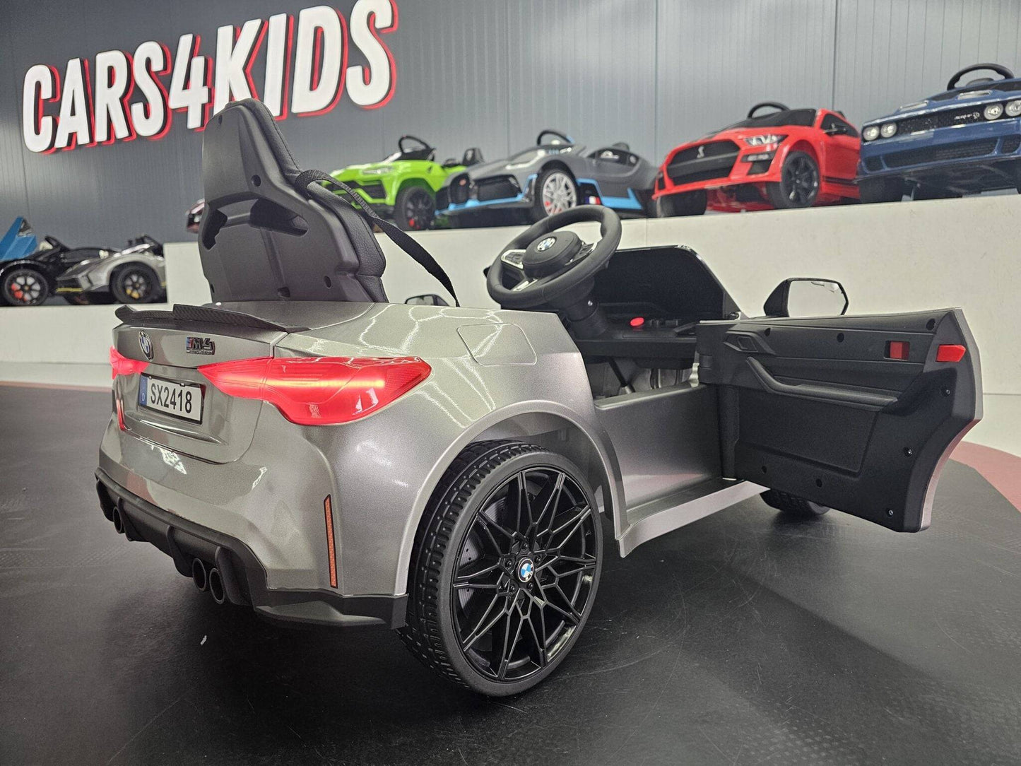 Kinder Elektroauto BMW M4 12 V – Grau Metallic