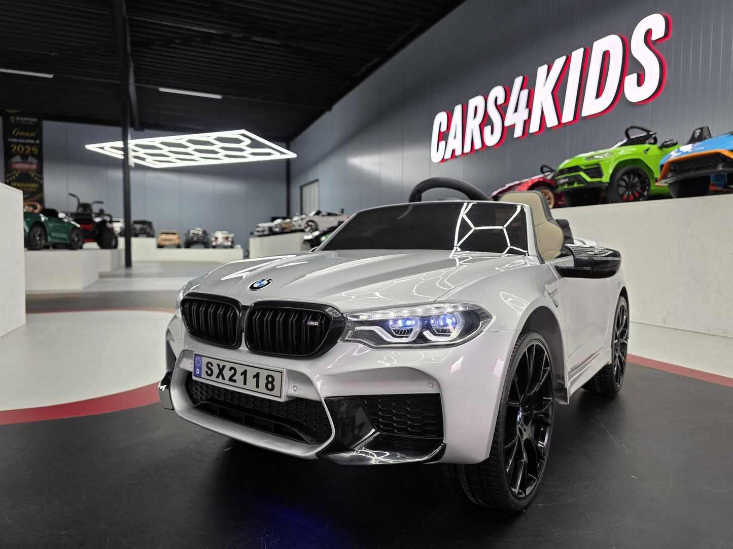 Kinder Elektroauto BMW M5 24 V – Grau Metallic