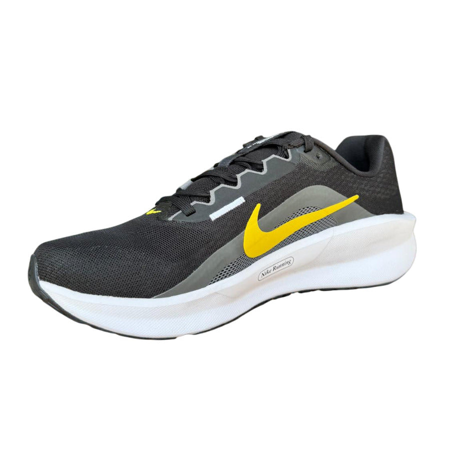 FD6454-014 Nike Scarpa running Uomo