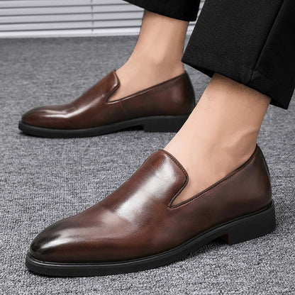 Scarpa classica per uomo in pelle lucida