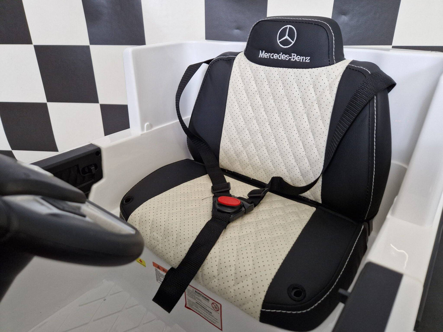 Kinder-Elektroauto Mercedes G63 AMG 6×6 12 V – Weiß