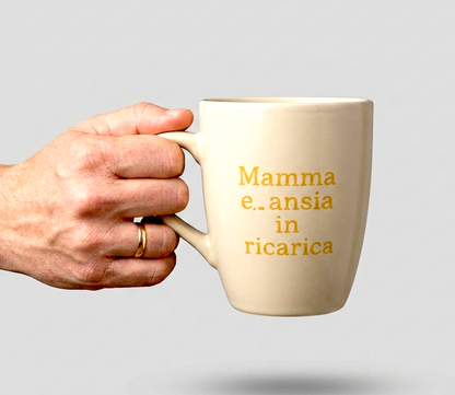 Tazza personalizzata con scritta in vinile