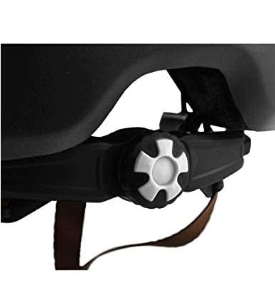 The One Helm Schwarz Erwachsene Unisex Fahrradschutz mit LED-Rücklicht