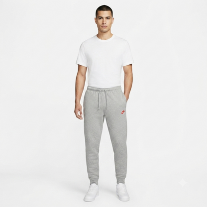 Nike Club Pantaloni jogger in French Terry - Uomo FN3801