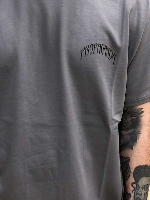 Propaganda Men's Short Sleeve T-Shirt Triangle Gorilla PRTS713-40 Grey