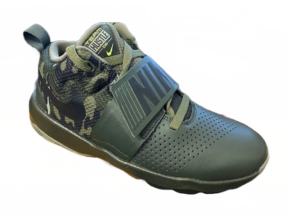 Nike scarpa da basket da junior Team Hustle 8 881941 301 olive