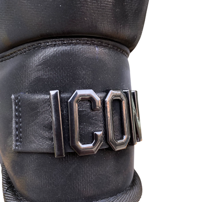Icon Stivaletto IC05267SD nero, eco-pelle animalier, pelliccia e logo nero.